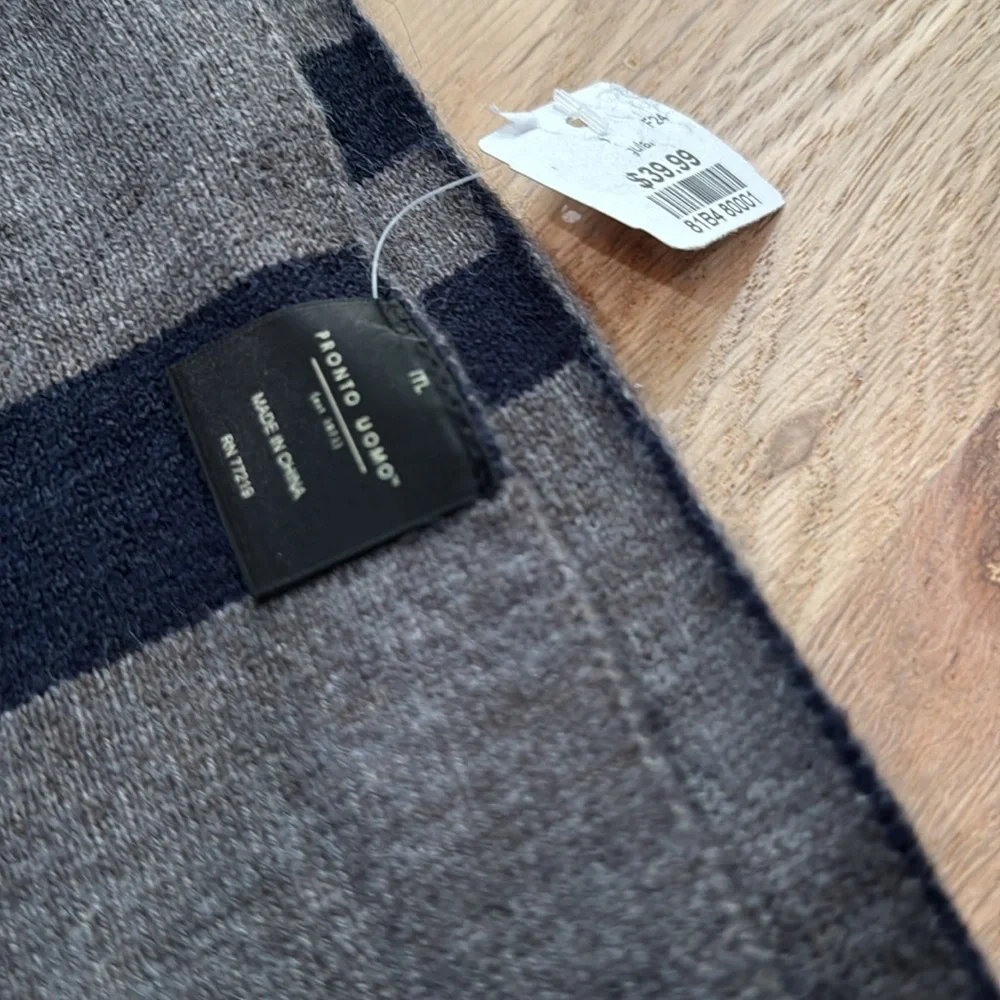 NWT Men’s‎ Scarf Color Block Blue Gray